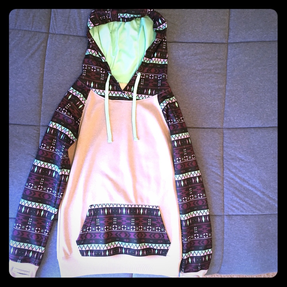 Empyre Pull Over Hoodie